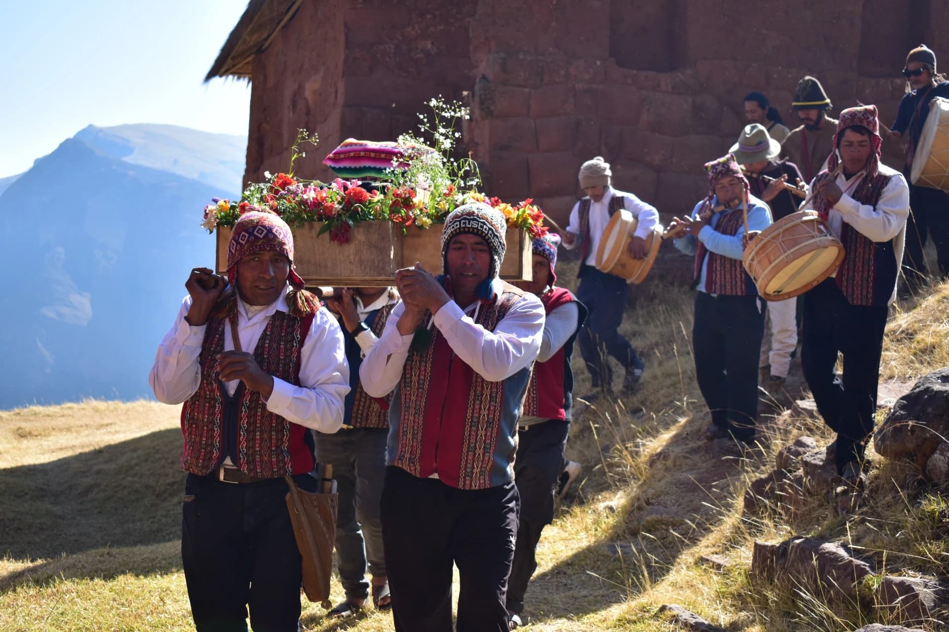 Procesión de Andas Sagradas